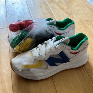 NEW BALANCE STAUD SHOES